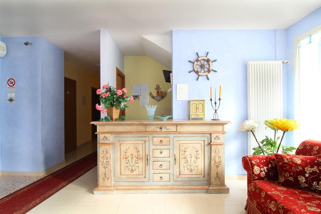 Residence Blu Marine Rimini Eksteriør bilde