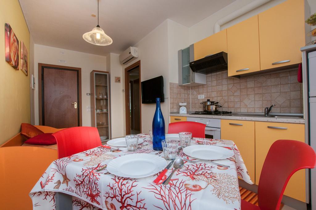 Residence Blu Marine Rimini Eksteriør bilde